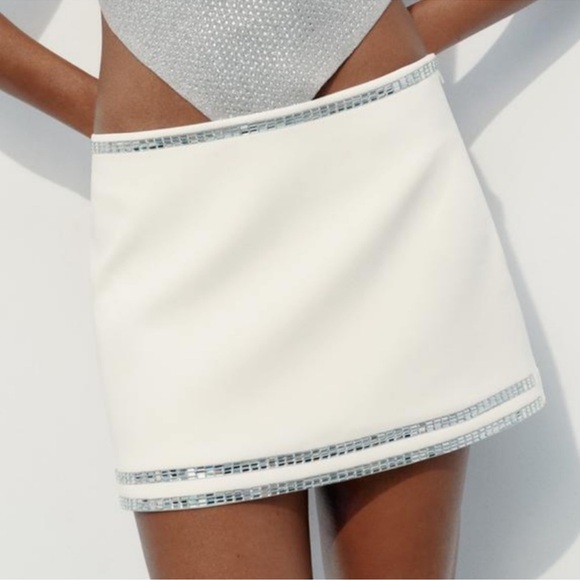 Zara RHINESTONE SKORT Size Small NWT $69.95 White Mid-rise skort - Picture 5 of 10